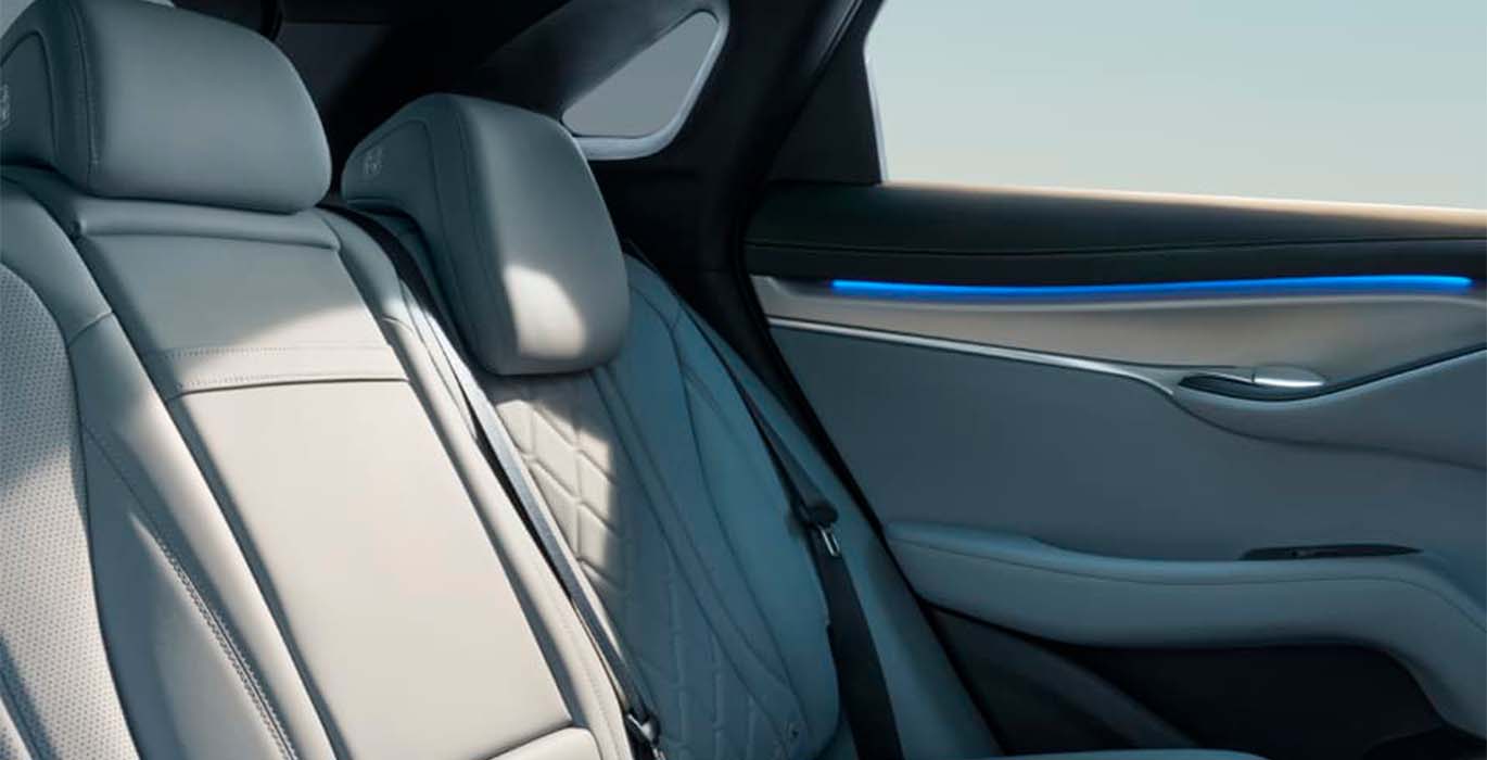 BYD-Sealion-7-Comfort-interior-trasera