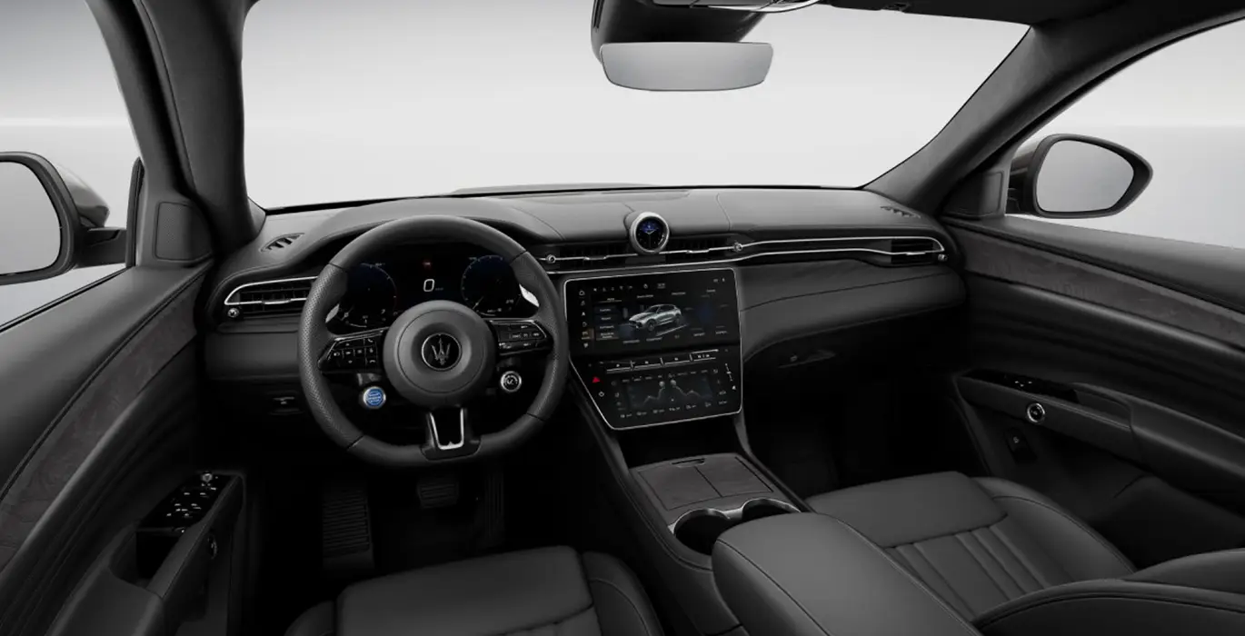 MASERATI-Grecale-L4-MHEV-AWD-interior-delantera