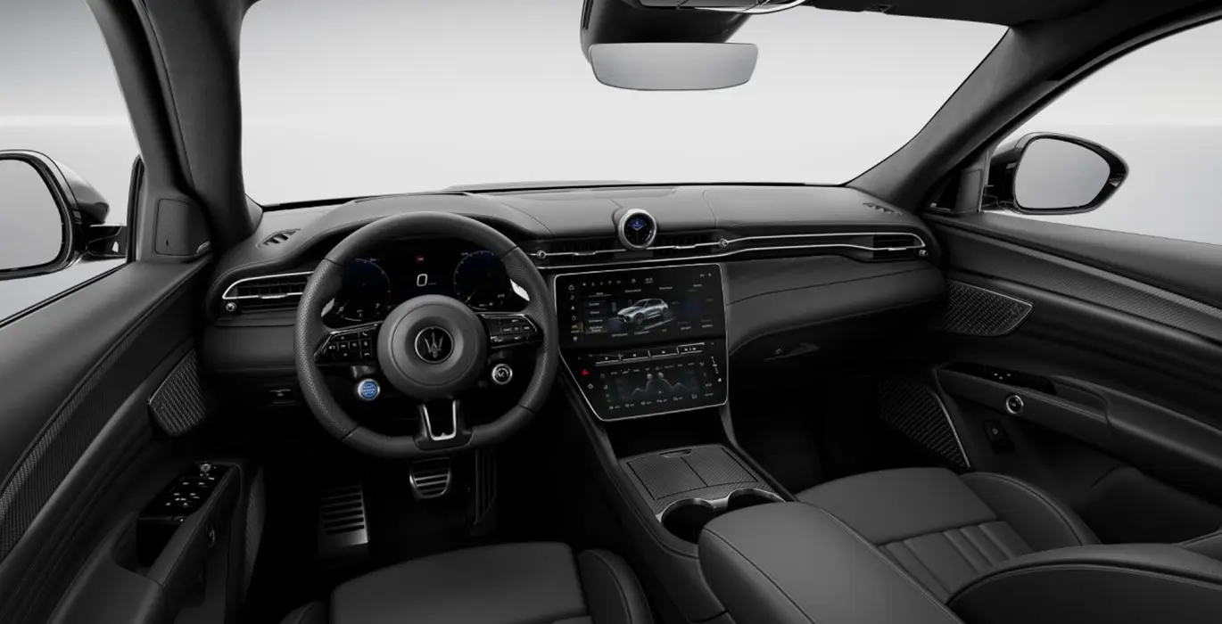 MASERATI-Grecale-Modena-330-QS-interior-delantera